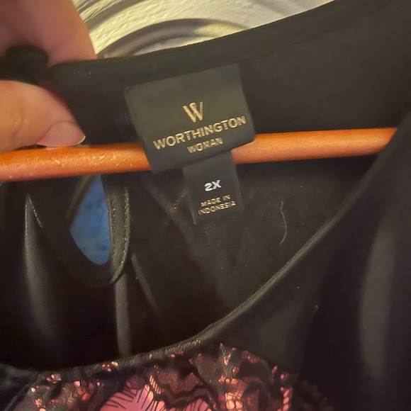 Plus size 2 2X - Picture 3 of 5